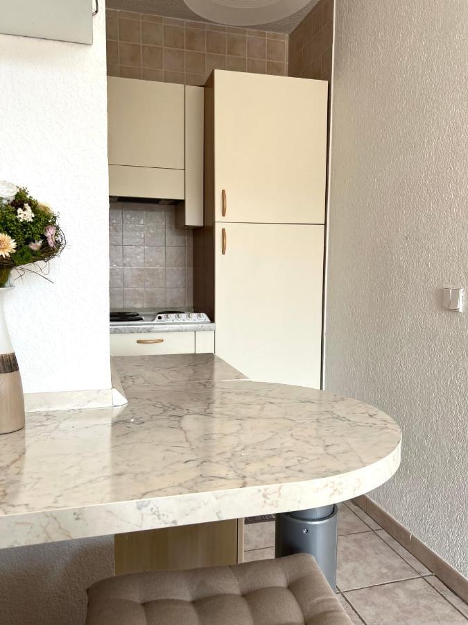 Coquet Appartement Avec Le Terrasse Sur Le Mer Roquebrune-Cap-Martin Bagian luar foto